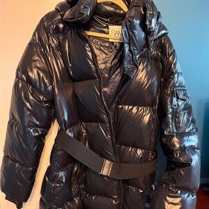 SAM. Women's Shiny Black Puffer Coat